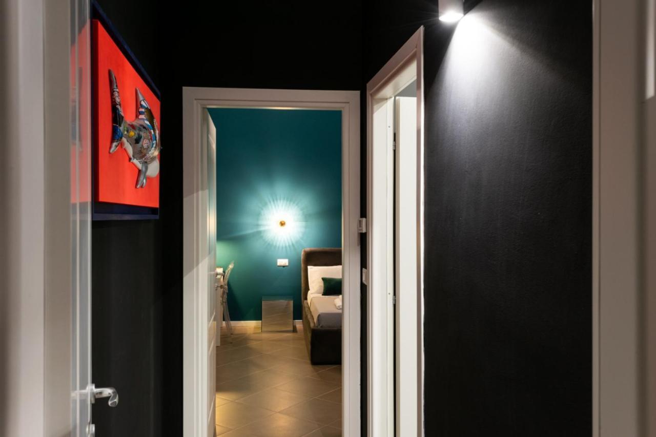 Carlo Suite Apartments Con Vasca Idromassaggio パレルモ エクステリア 写真